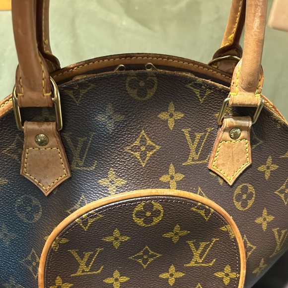 LV monogram Ellipse PM - Picture 12 of 17